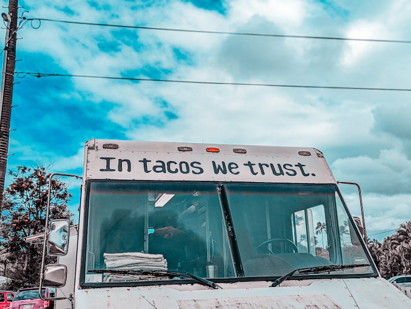 Best Food Trucks in Hawaii That Teenagers Will Actually Love