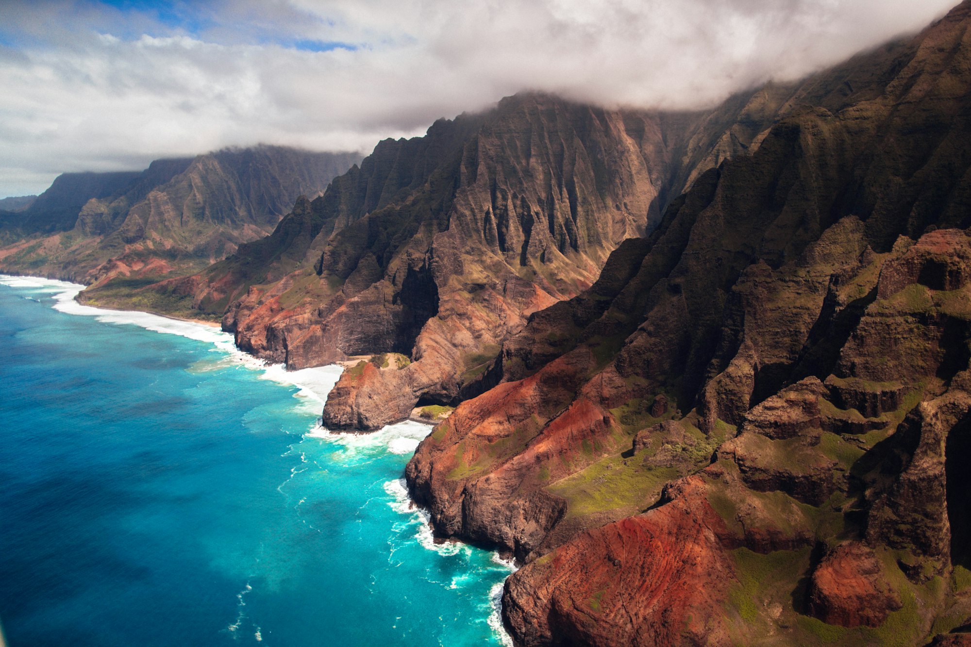 Kauai Helicopter Tour with Kids: Is It Worth It and Is It Safe?